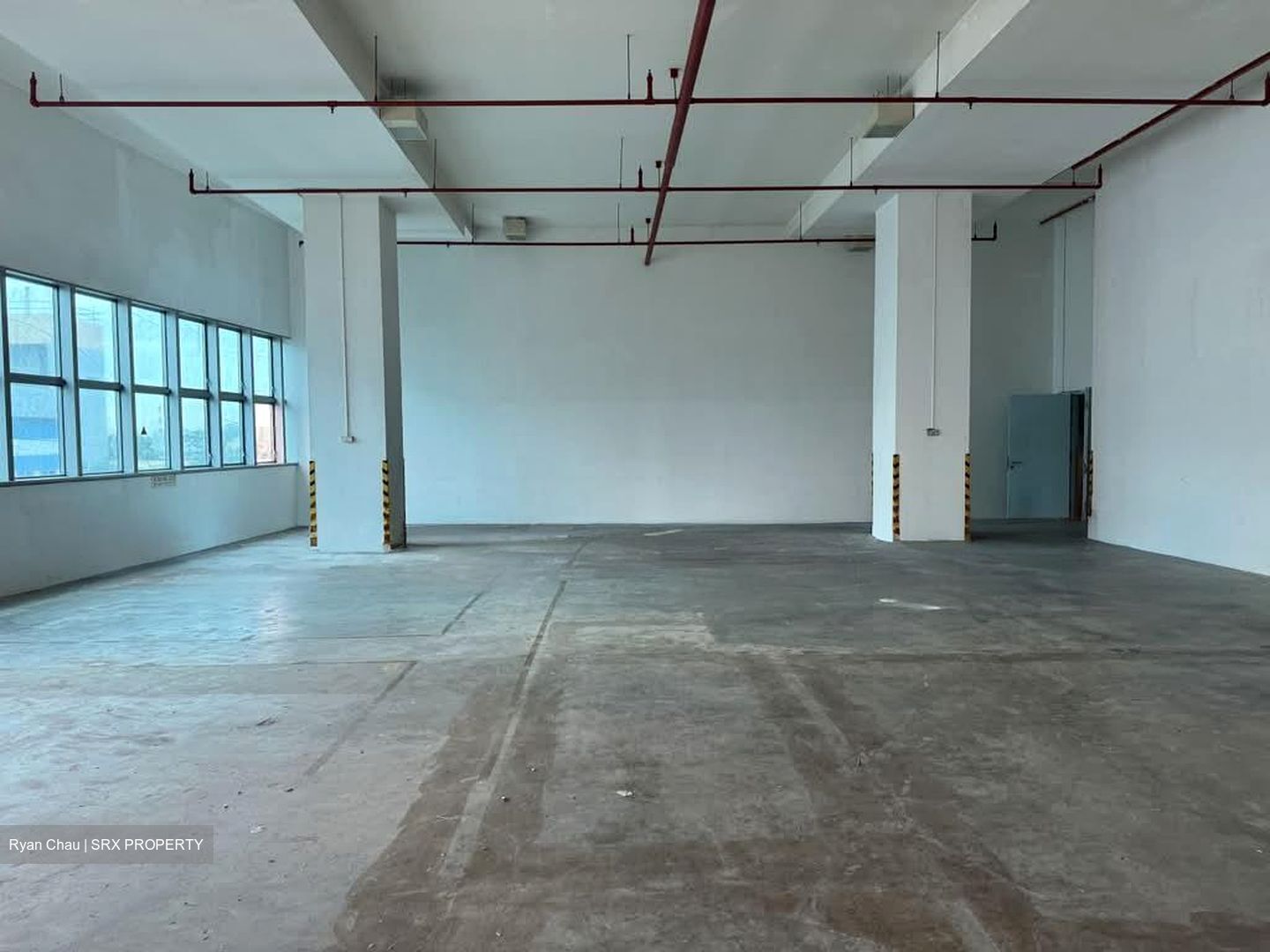 Pantech Business Hub (D5), Warehouse #595648731